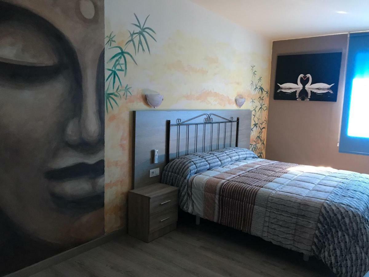 Hospedaje Y Hotel O Camino O Barco de Valdeorras Kültér fotó